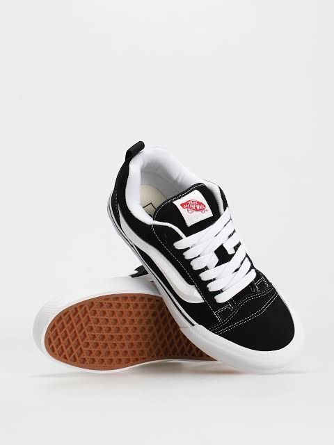 Vans Knu skool Black-White