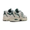 New Balance 530 – Beige Green