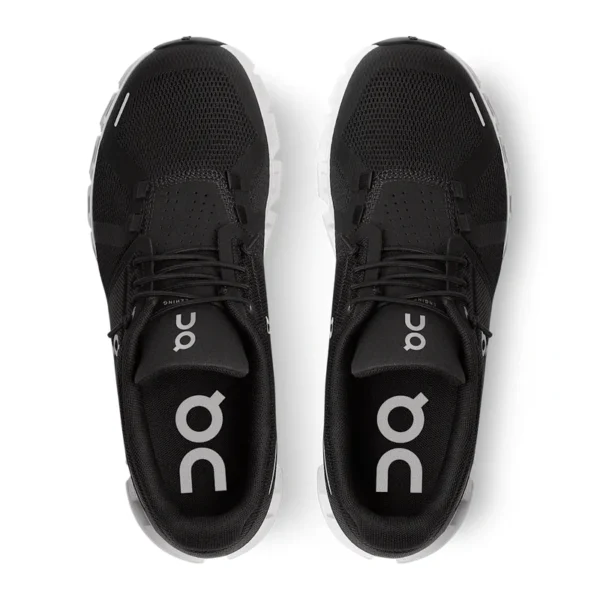 On Running Cloud 5 Black/White